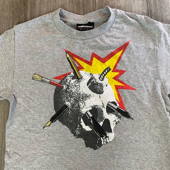 Unisex “ The Hundreds “ Skeleton bone tee - Picture 3 of 4